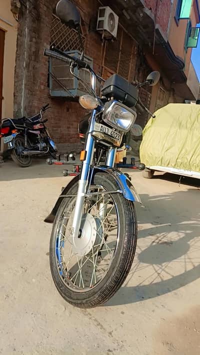 Honda CG125 gold addition
