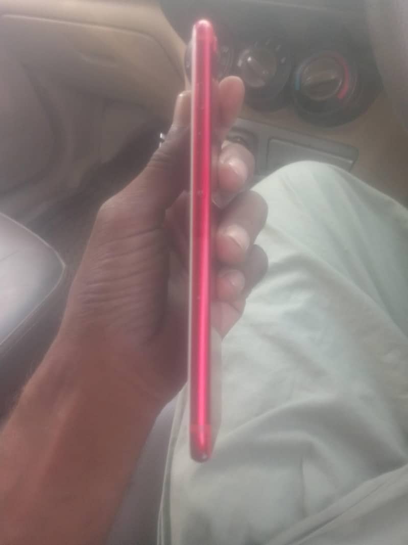 Apple iPhone 7 Plus 3