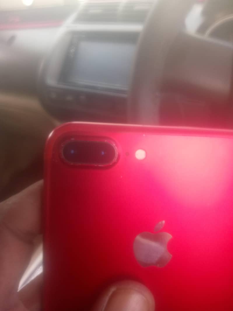 Apple iPhone 7 Plus 6