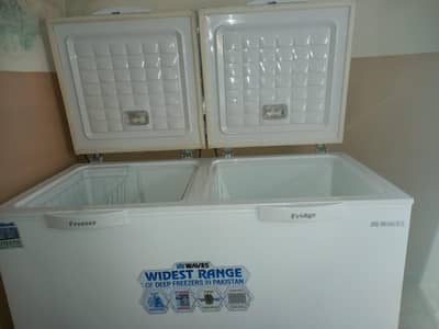 Waves double door deep freezer T315
