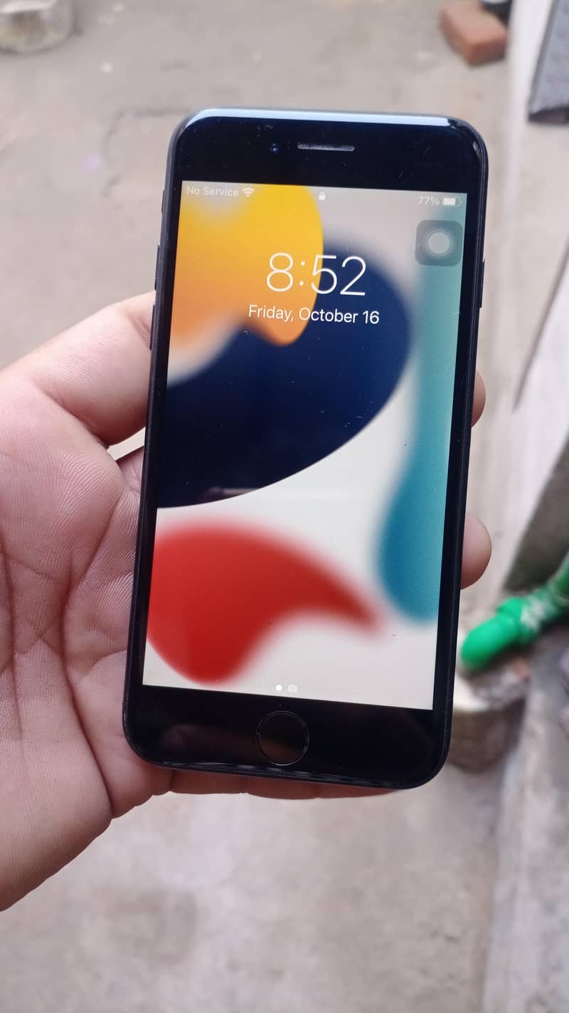 Apple iPhone 7 urgent sell need mony 5