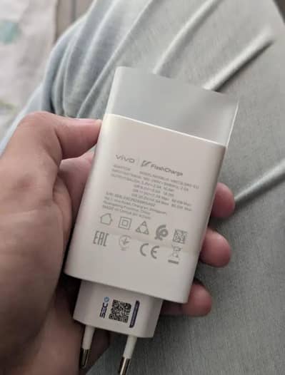 Vivo Original 80 watts Flash Charger