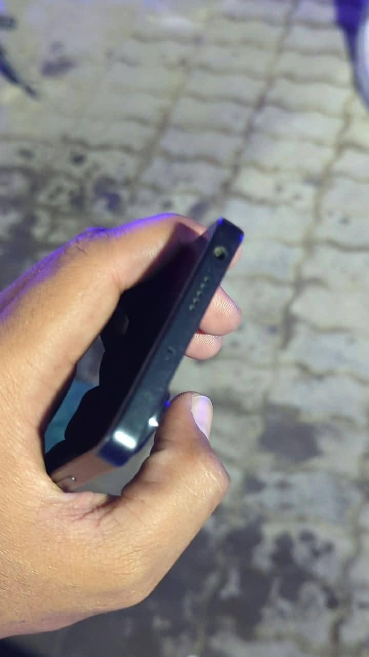 Xiaomi Redmi Note 13 Pro 4