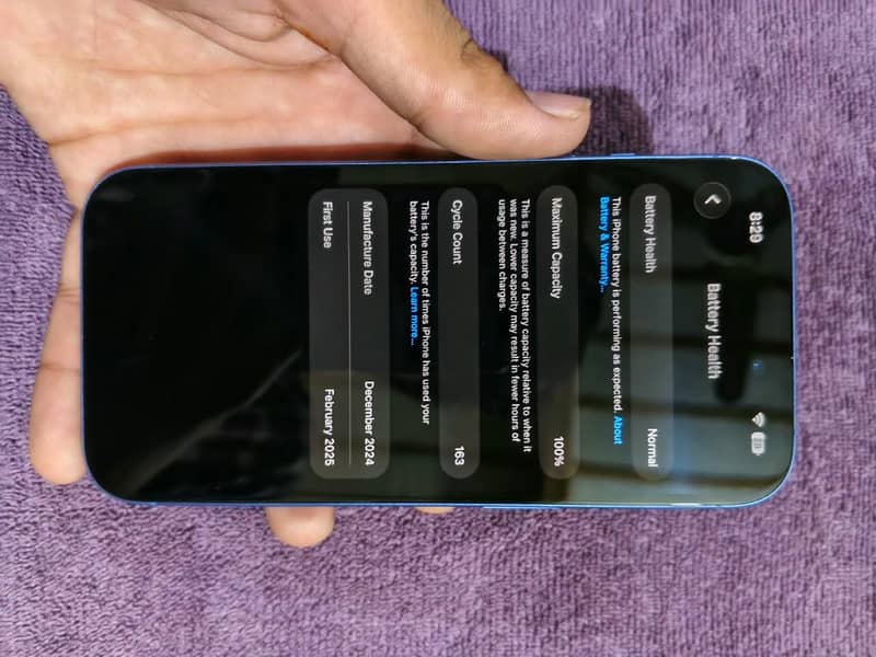 Apple iPhone 16 6