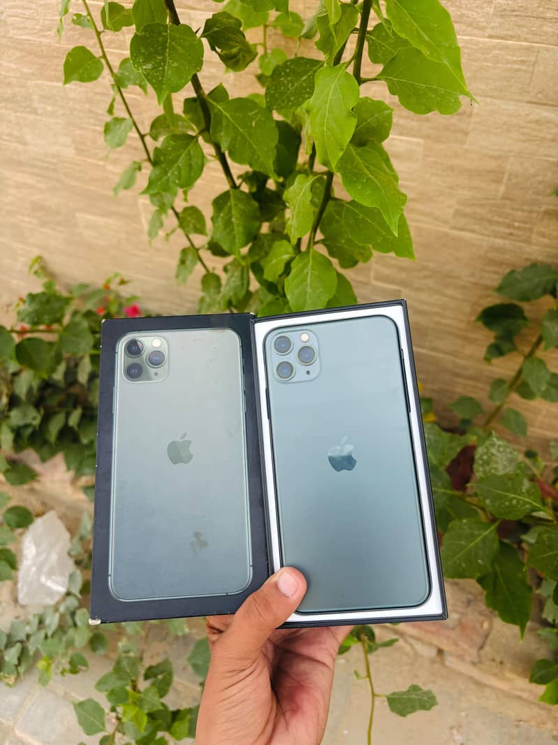 Apple iPhone 11 Pro Max 6