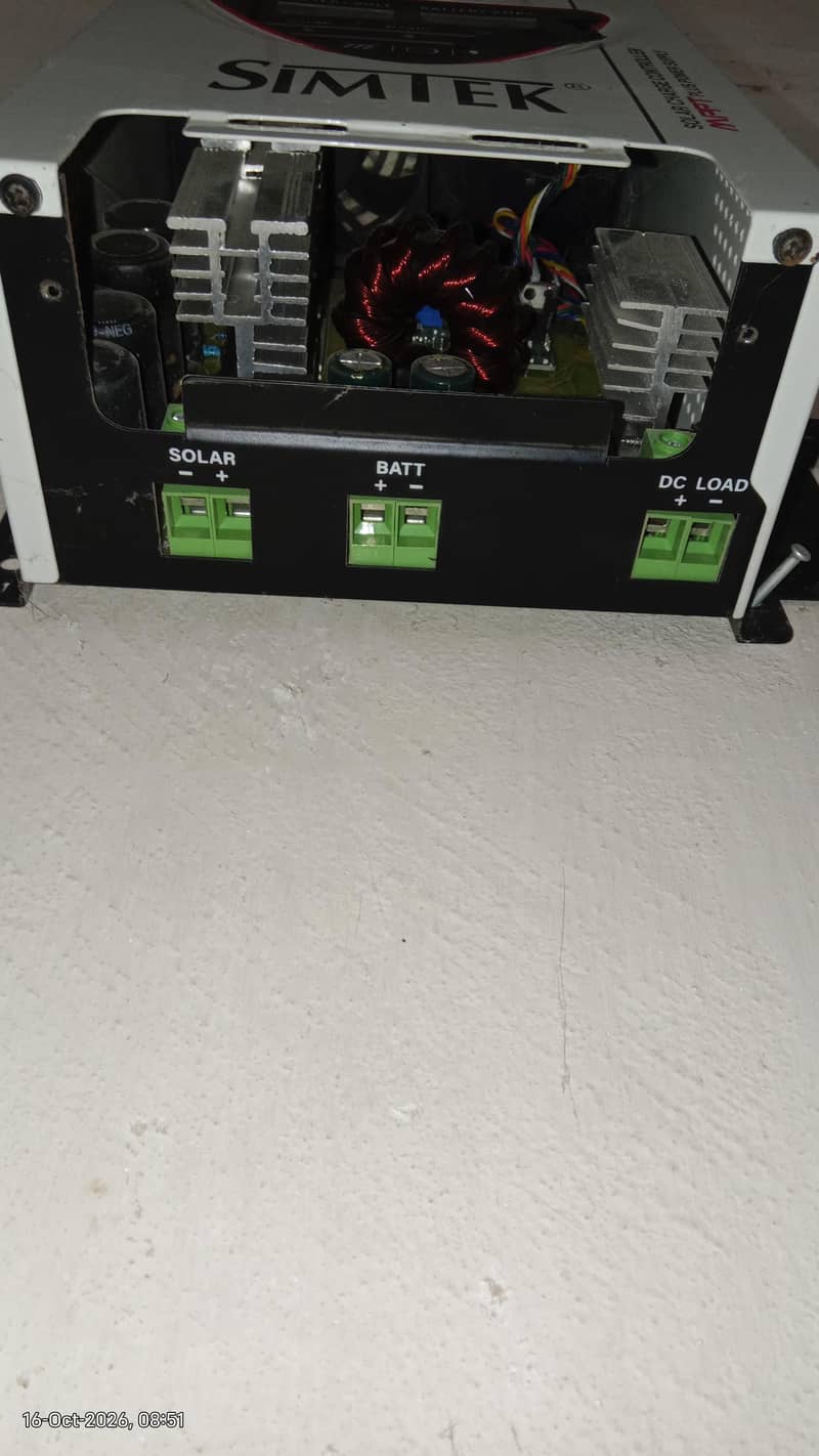 Simtek DC King MPPT 70A 2