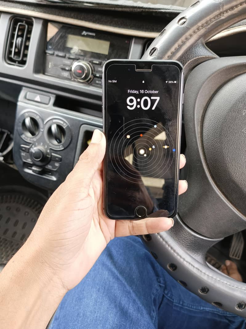 Apple iPhone 8 Plus 2