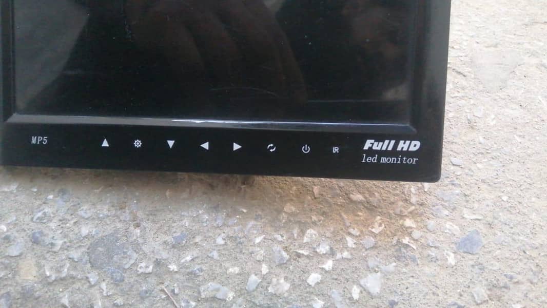 LCD car 1