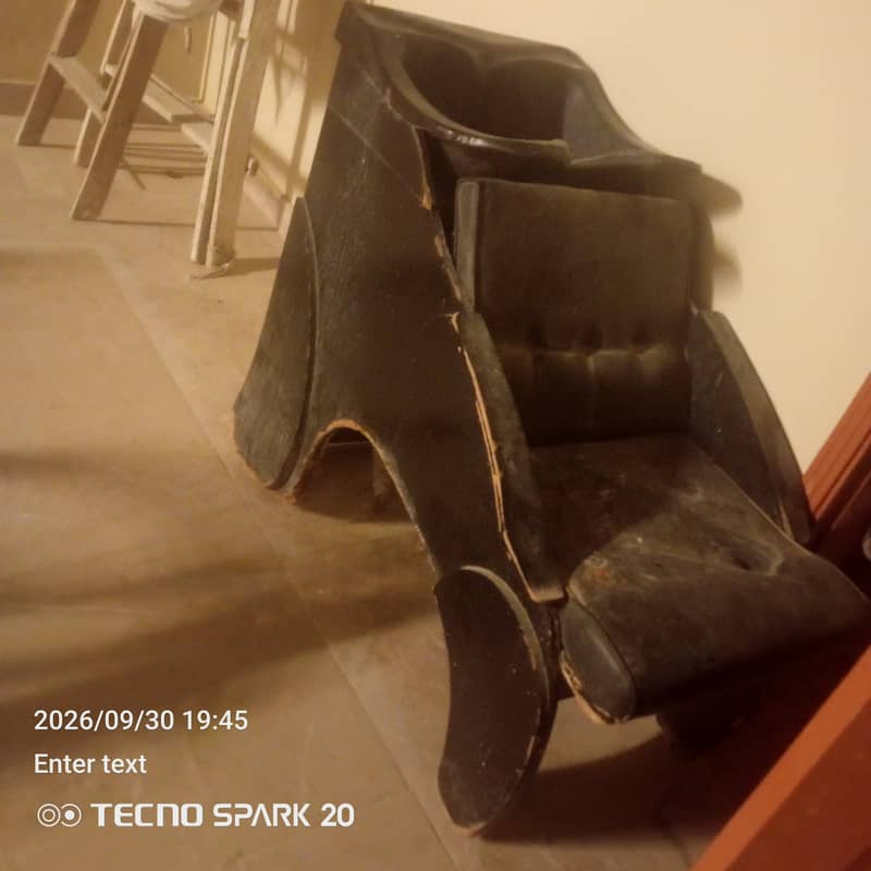 Parlour items 5