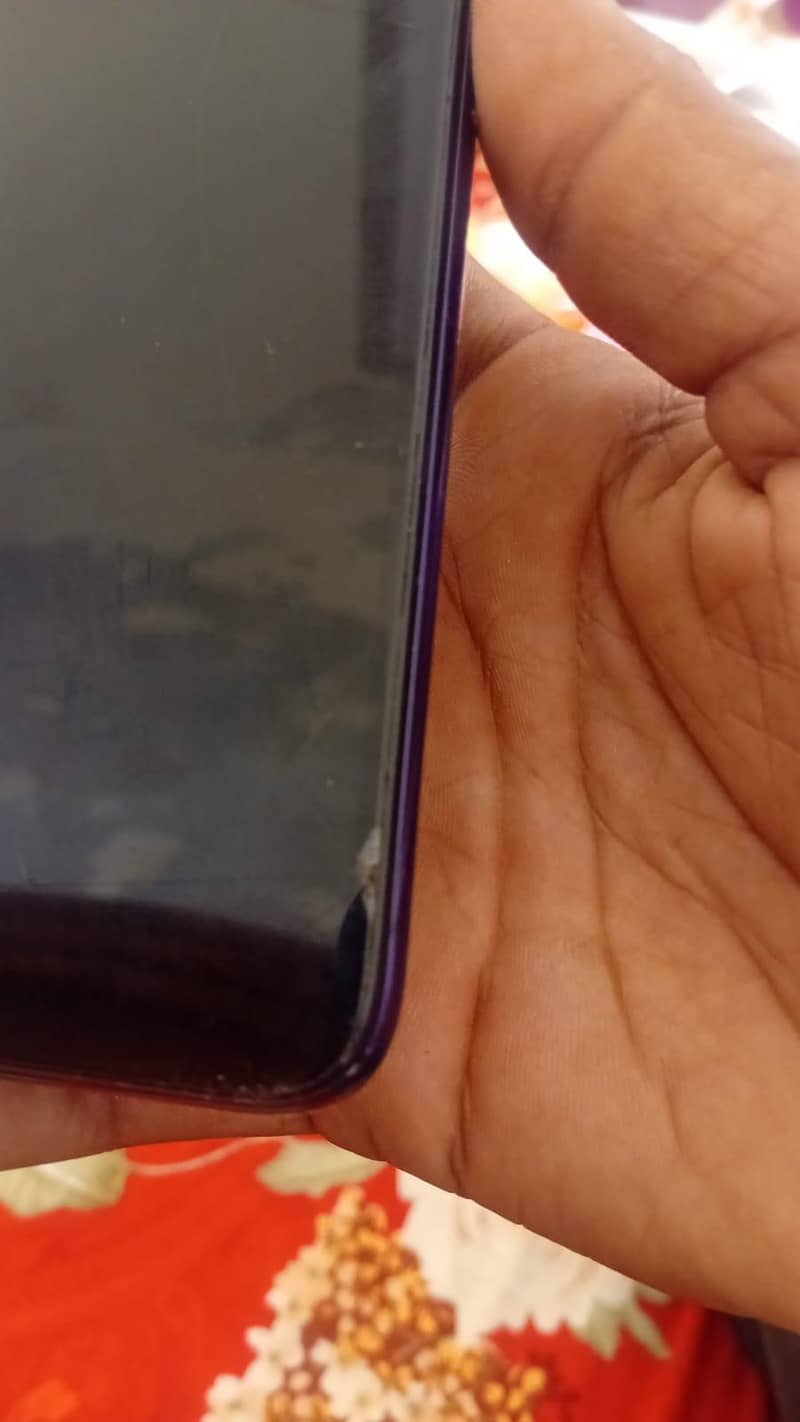 Realme 5 4