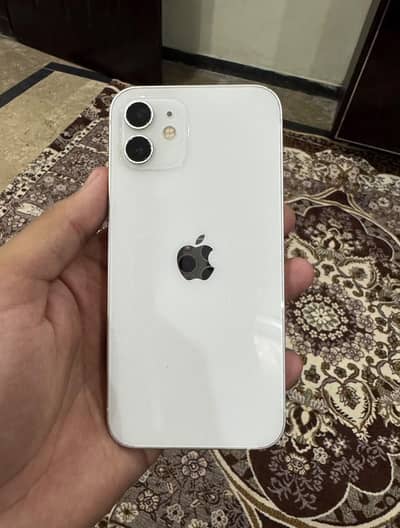 Apple iPhone 12