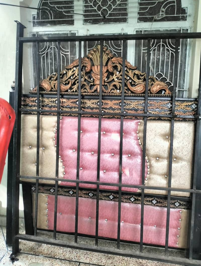 ROOM BED 1