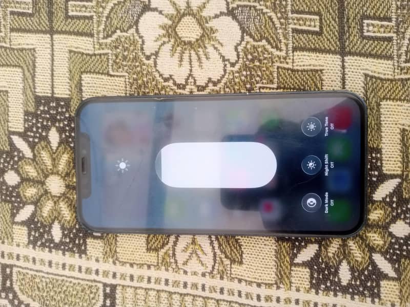 Apple iPhone 12 jv 4