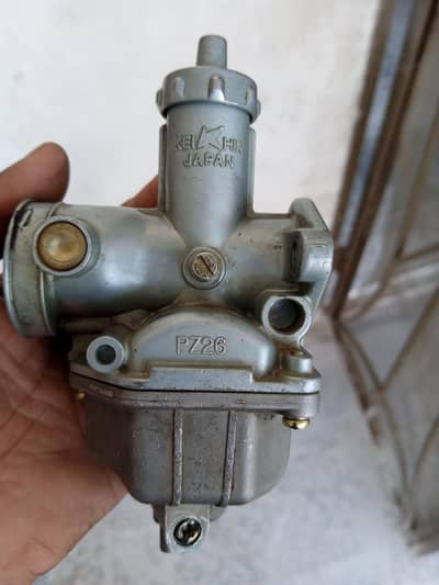 Honda 125 japani carburetor PZ26