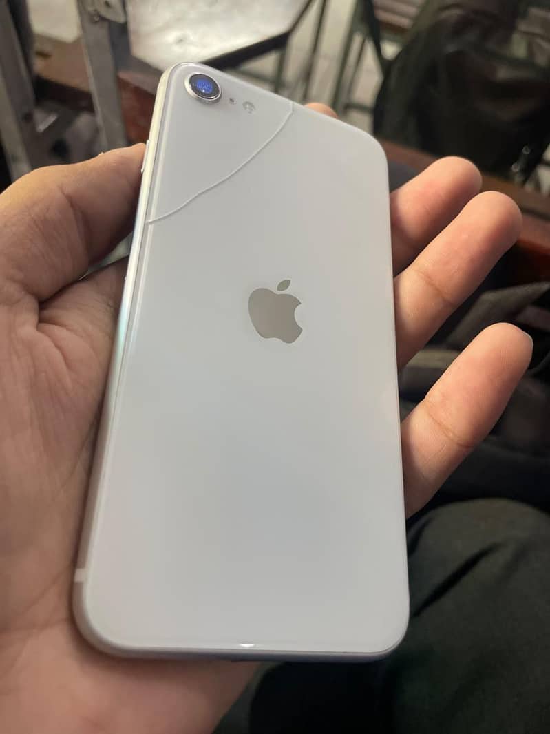 Apple iPhone SE 0