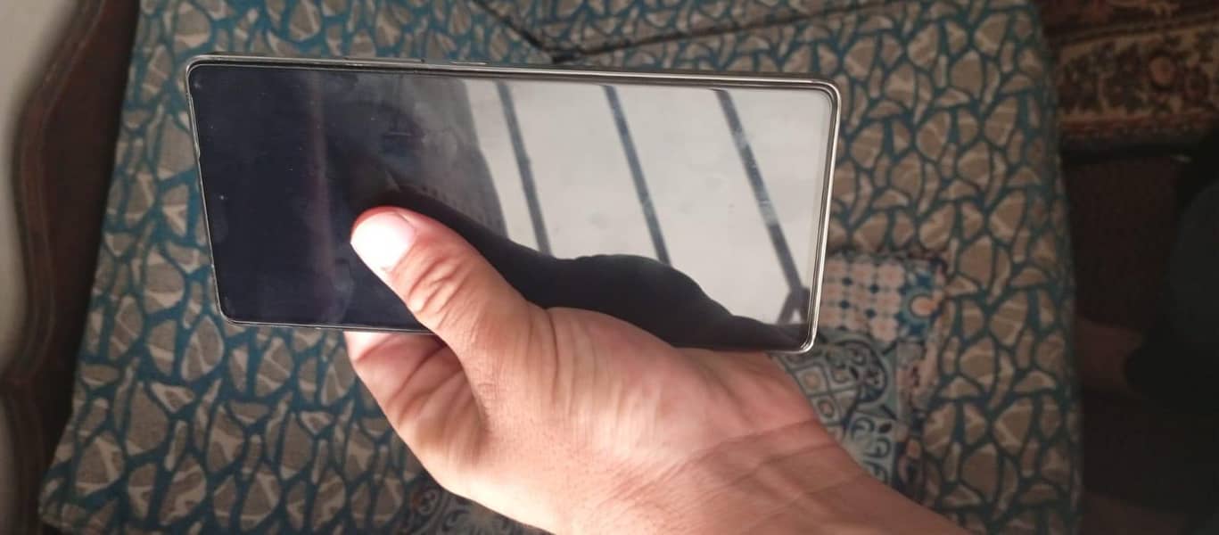 Infinix Note 40 5
