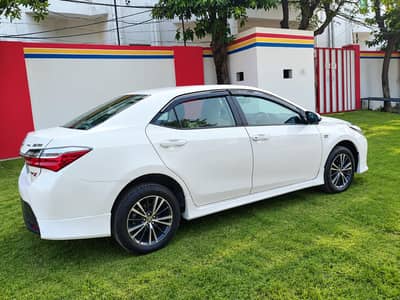 Toyota Corolla Altis X 1.6 Geniun