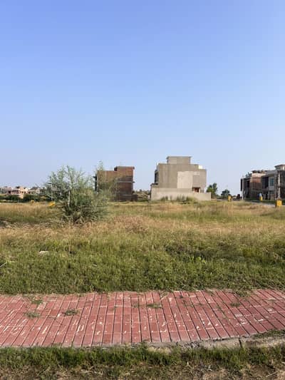 5 Marla Plot For Sale In L Block