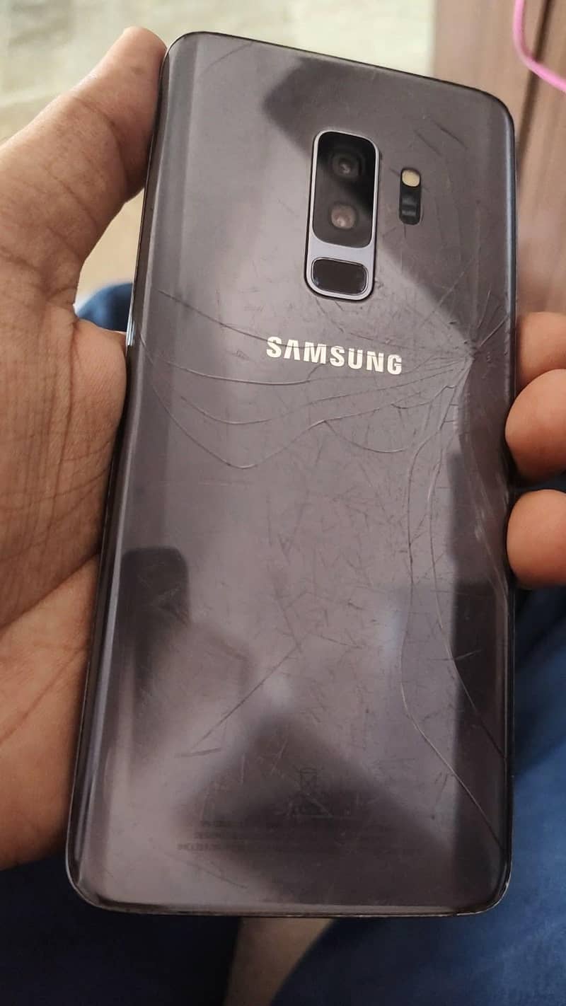 Samsung Mobile S9 Plus 1
