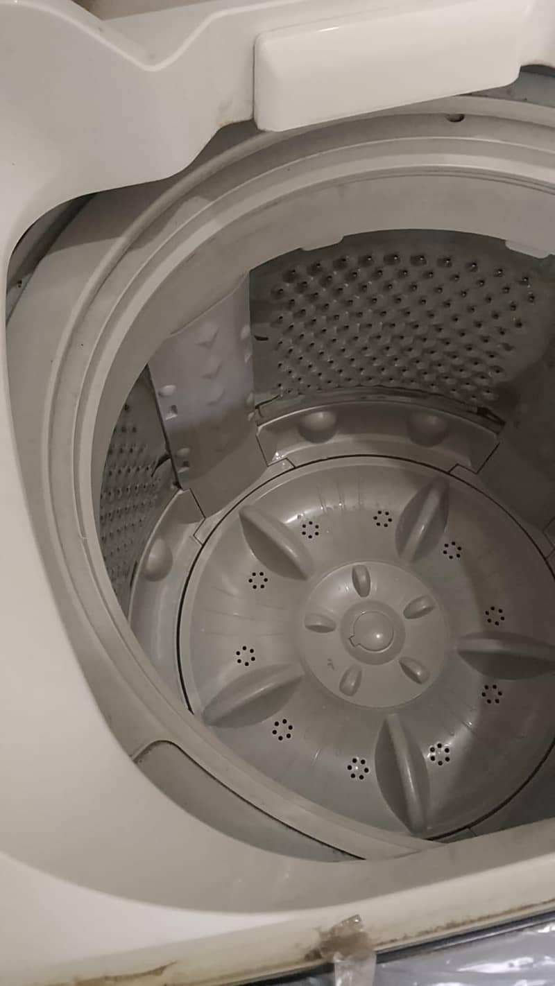 Dawlance DW 270 0