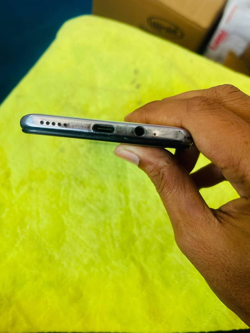 Infinix Note 8 3