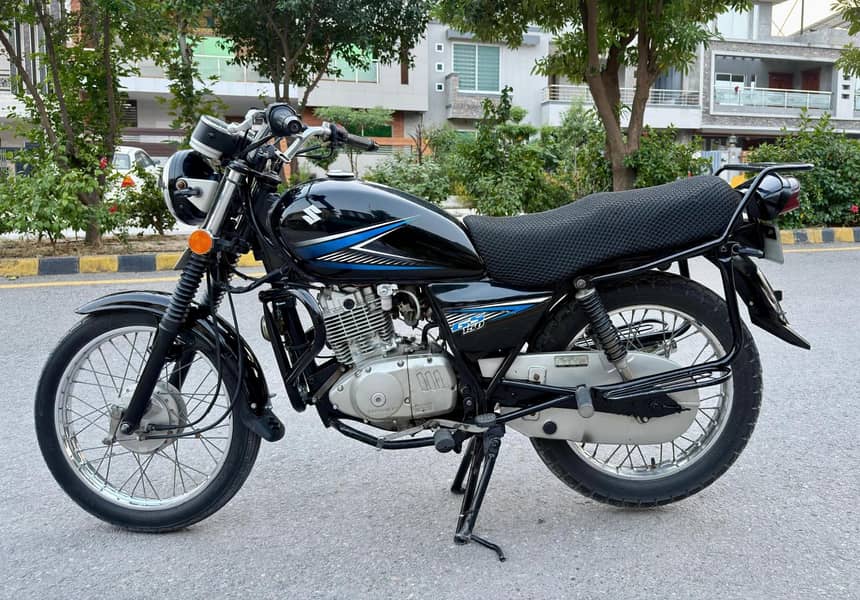 Suzuki GS 150 (2016) | Rawalpindi Number | Mint Condition with Extras ...
