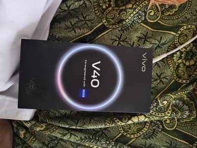 vivo v40