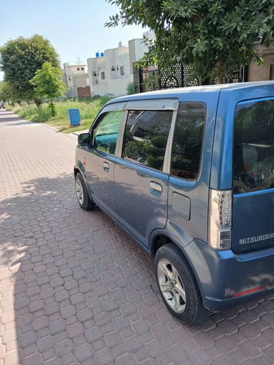 Mitsubishi Ek Wagon 2013