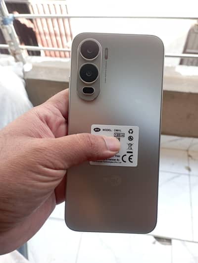 Itel City 200 4GB 128GB