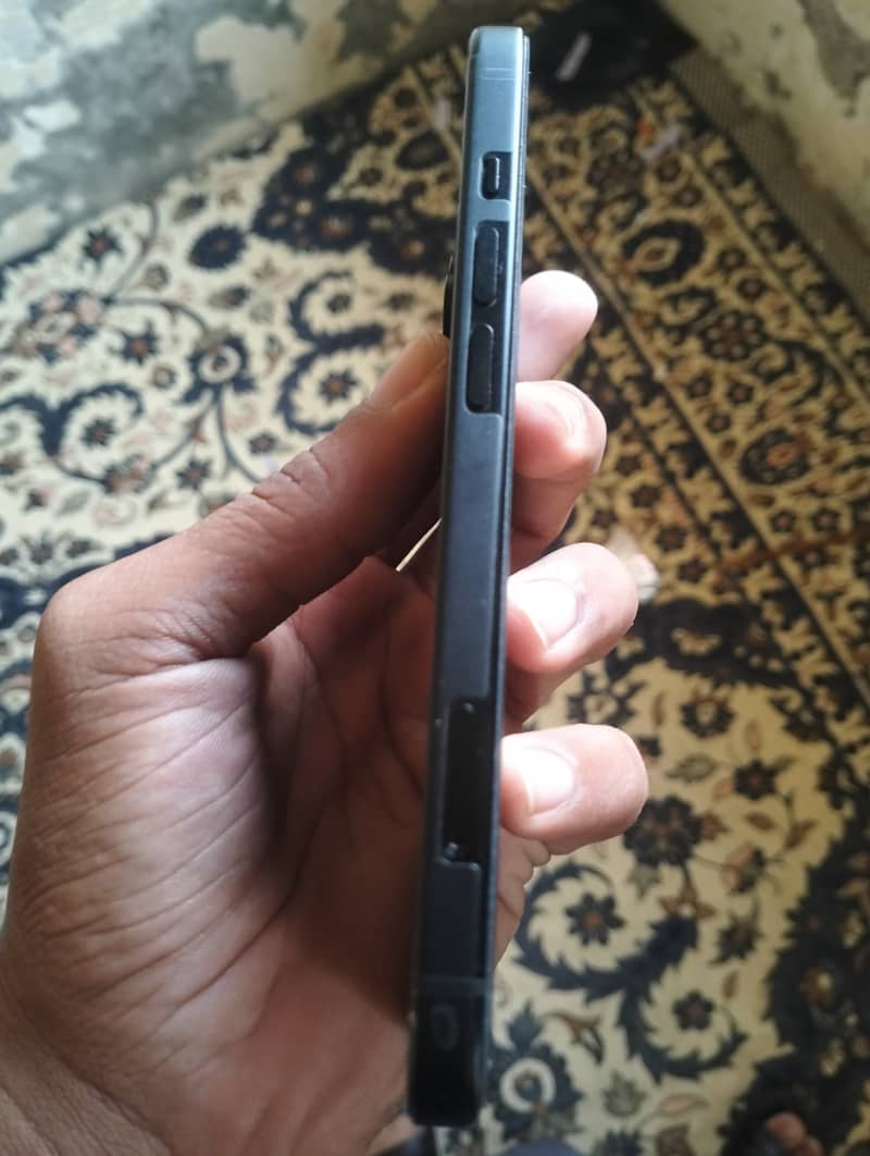 Apple iPhone 15 2