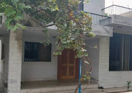 Prime Location House Of 1 Kanal In Model Town Is Available