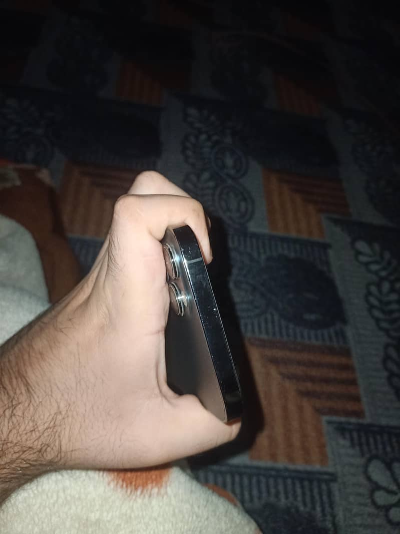 Apple iPhone 12 Pro Max 5