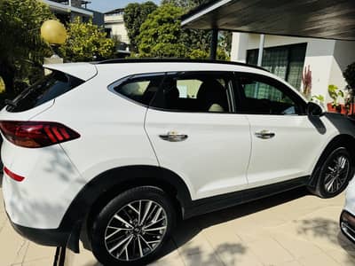First Owner White Hyundai 34K Total Genuine Islāmābād
