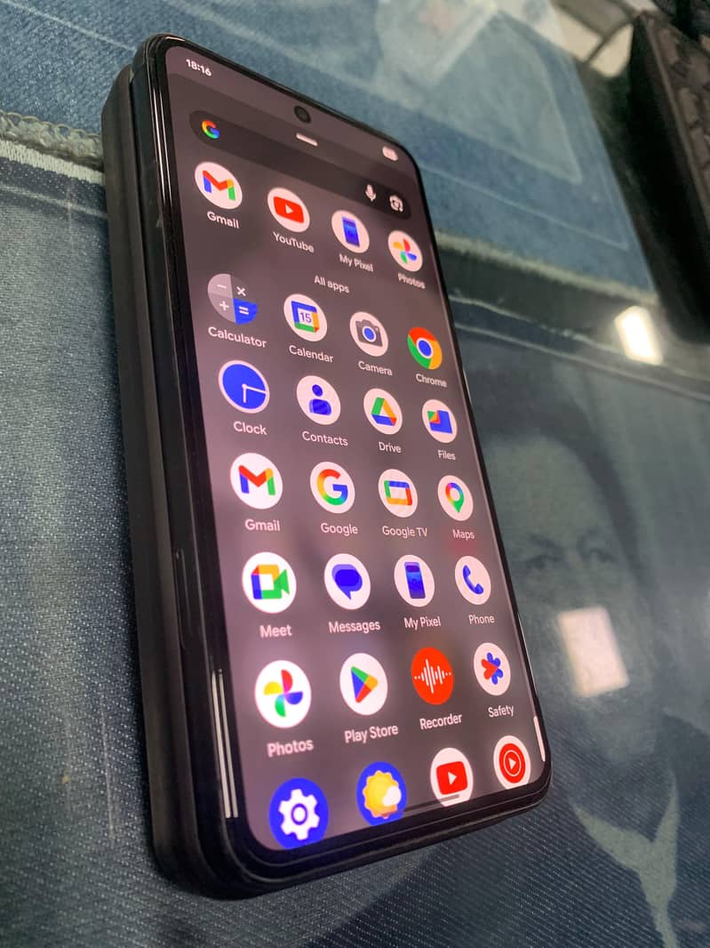 Google Pixel 8 0