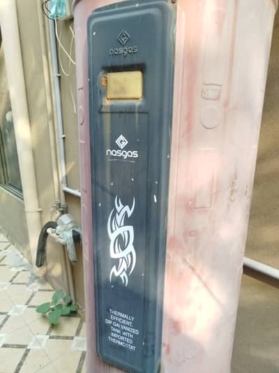Nasgas geyser for sale good condition intant water heat