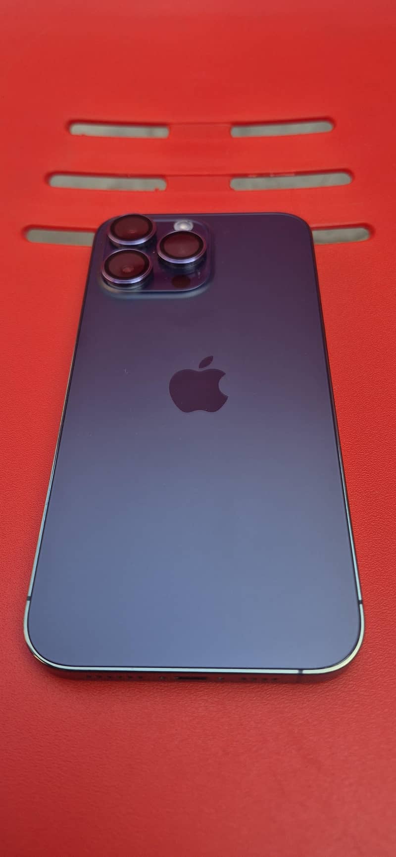 Apple iPhone 14 Pro Max 1