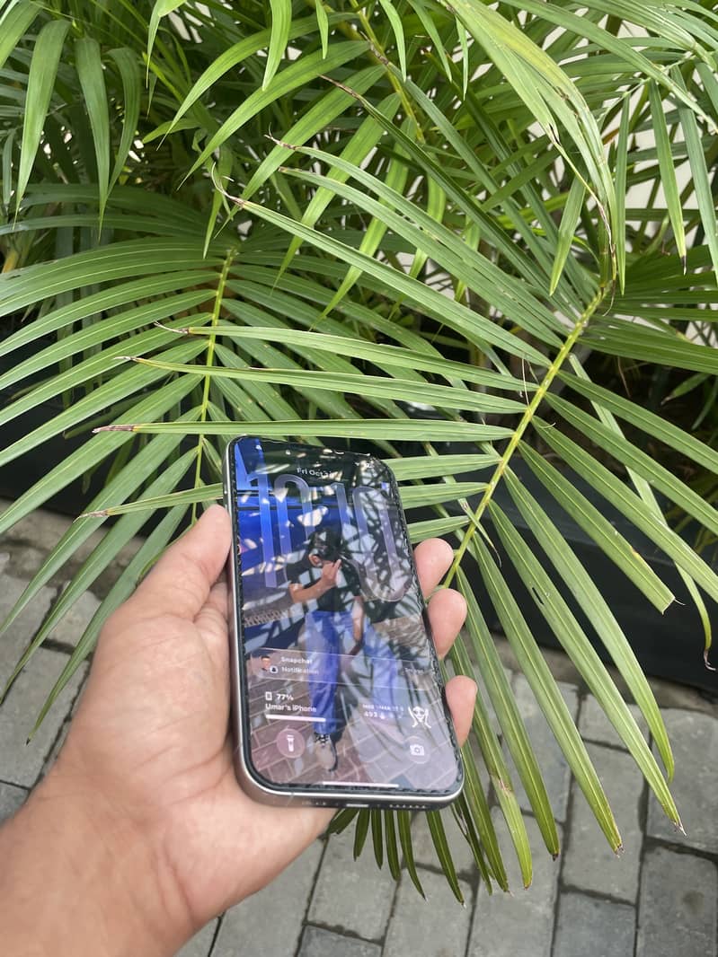 Apple iPhone 15 Pro Max 3