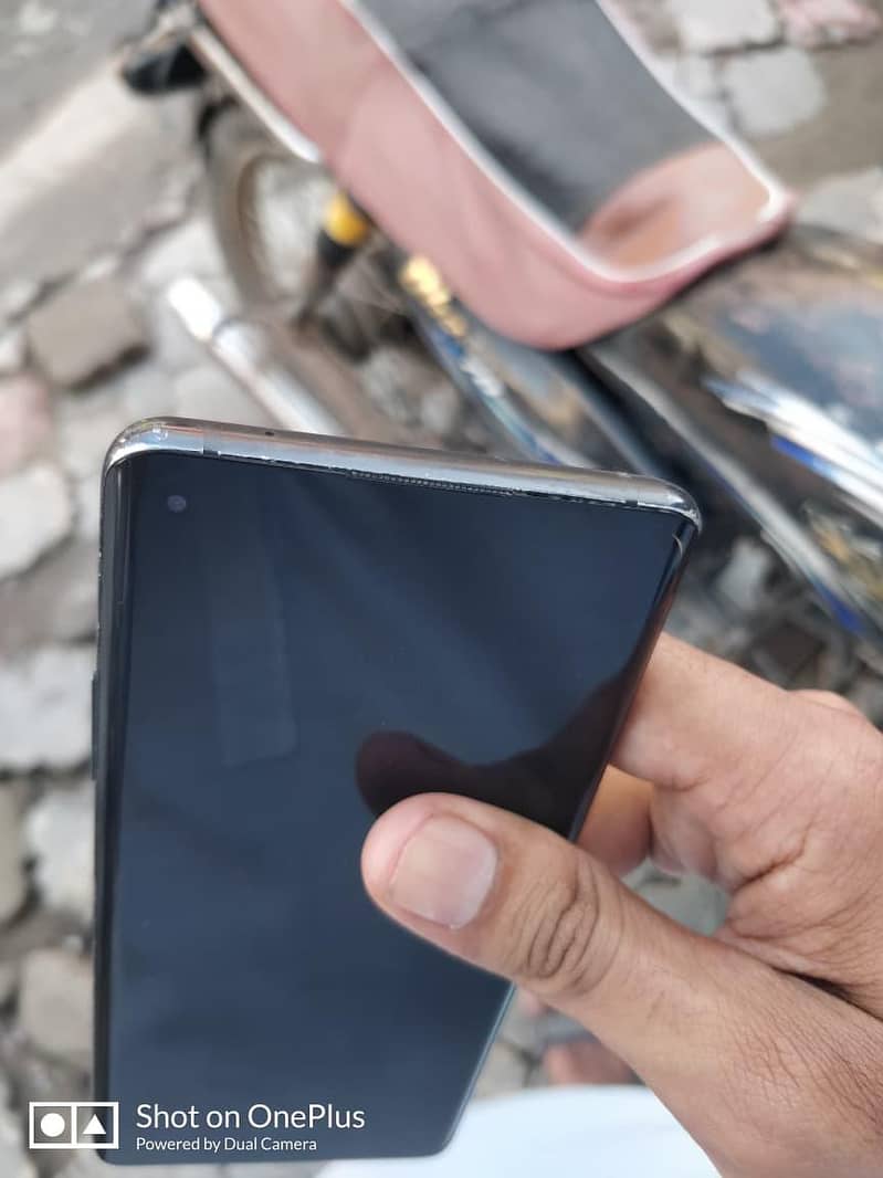 One Plus 8 5