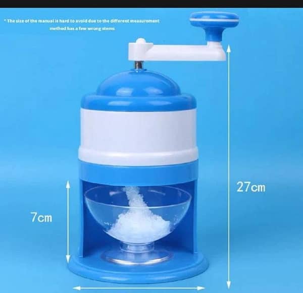 T  Compact Hand-Operated Plastic Ice Crusher: Easy to Clean and Portable. Made from High-Grade Durable Food-Grade Plastic
