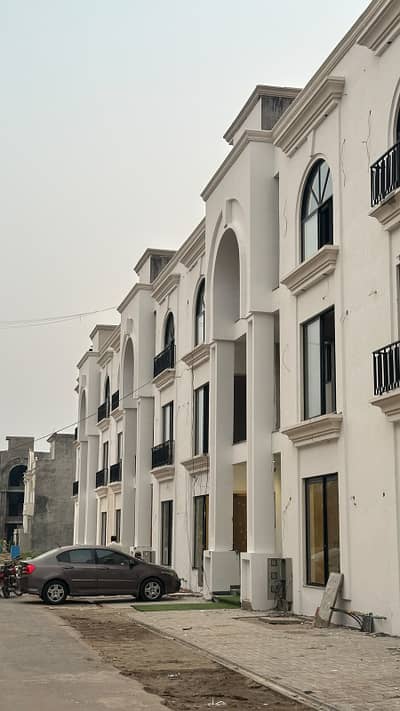 Ready To Buy A Flat 5 Marla In Lahore