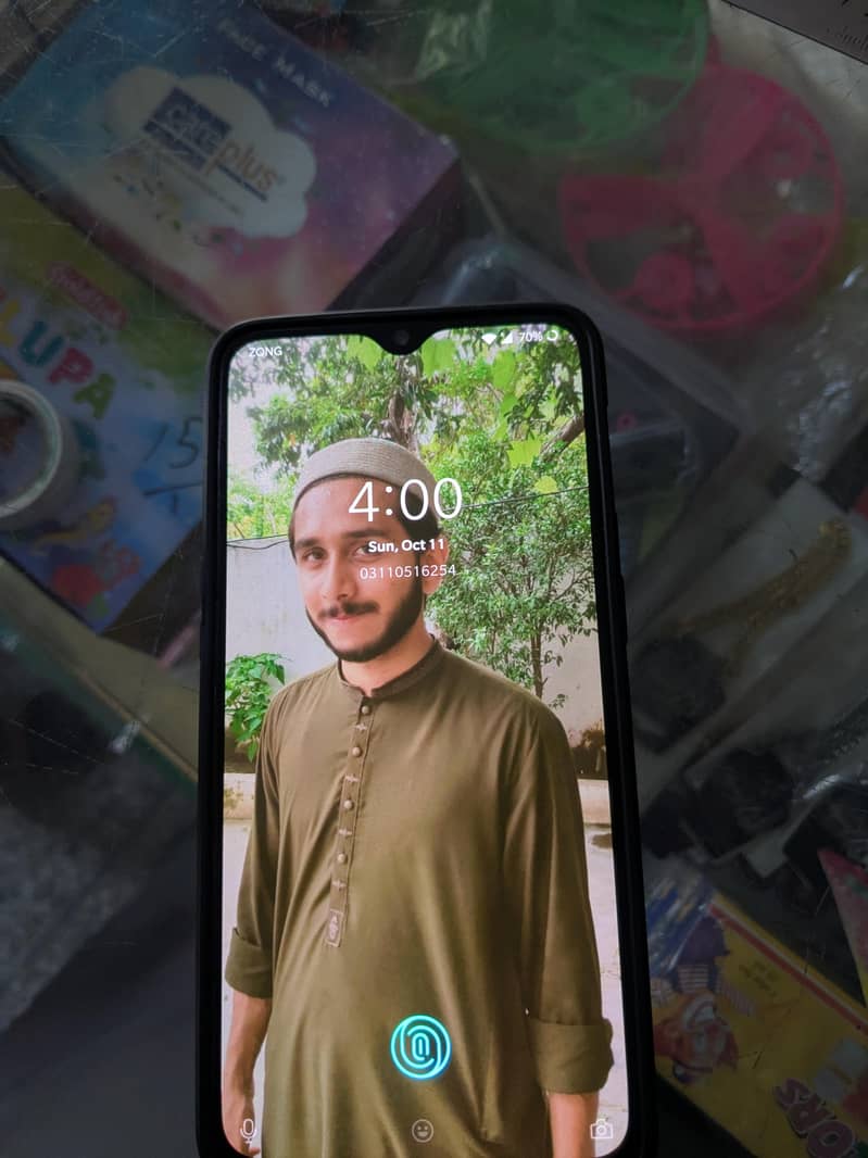One Plus 6T 5