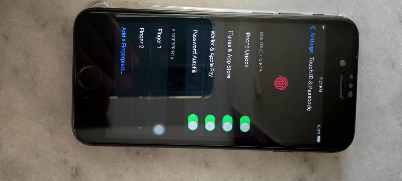 Apple iPhone 8 9