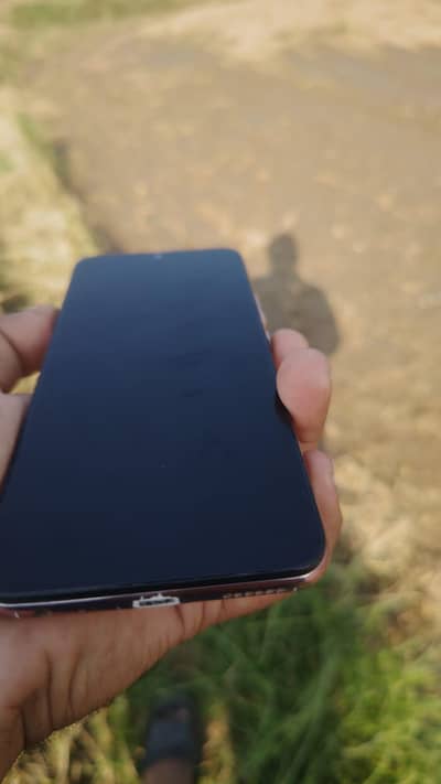 Vivo Y17