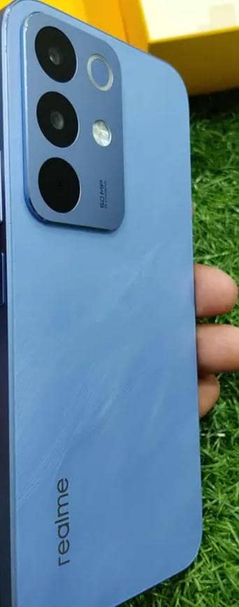 Realme C85 Pro 0