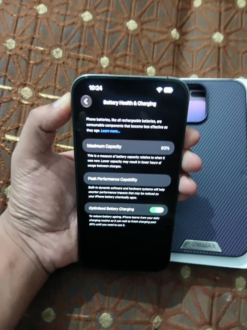 Apple iPhone 14 Pro Max 4