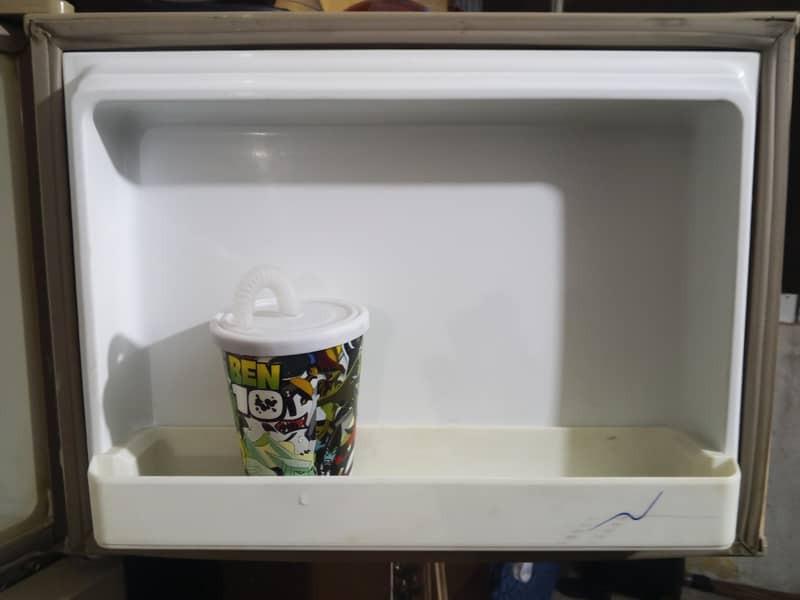 Dawlance fridge genius condition 0