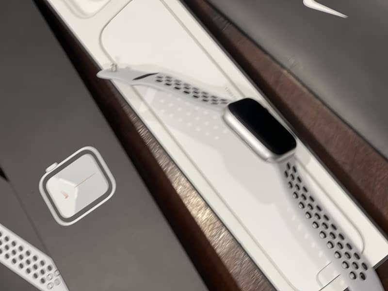 Apple watch 1