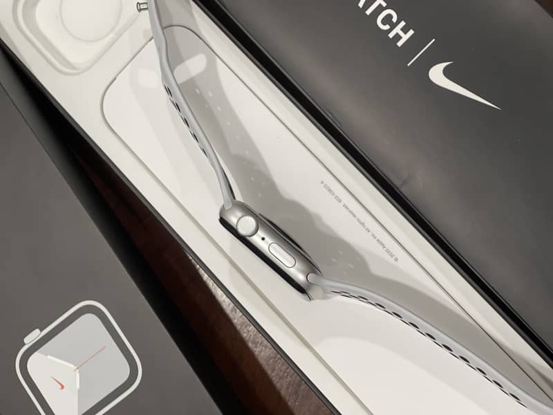 Apple watch 5