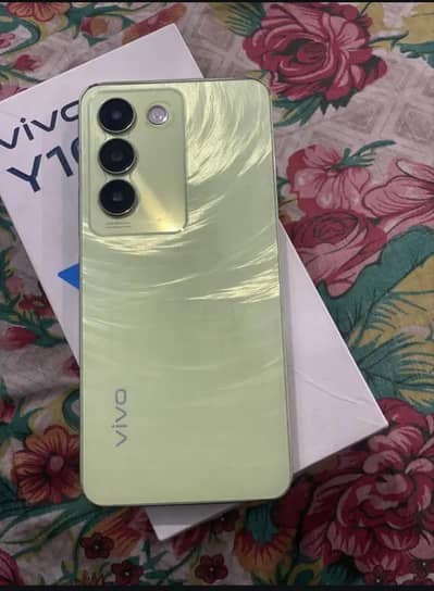 Vivo Y100