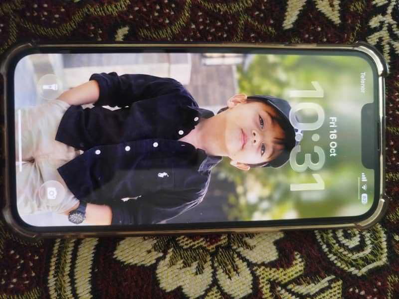 Apple iPhone 13 pro 2